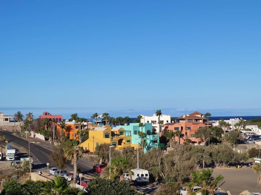 El Medano Beachfront Triplex Penthouse With Pool, Rooftop, Sea View Esterno foto